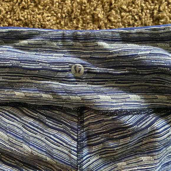 Lululemon leggings - Picture 2 of 3